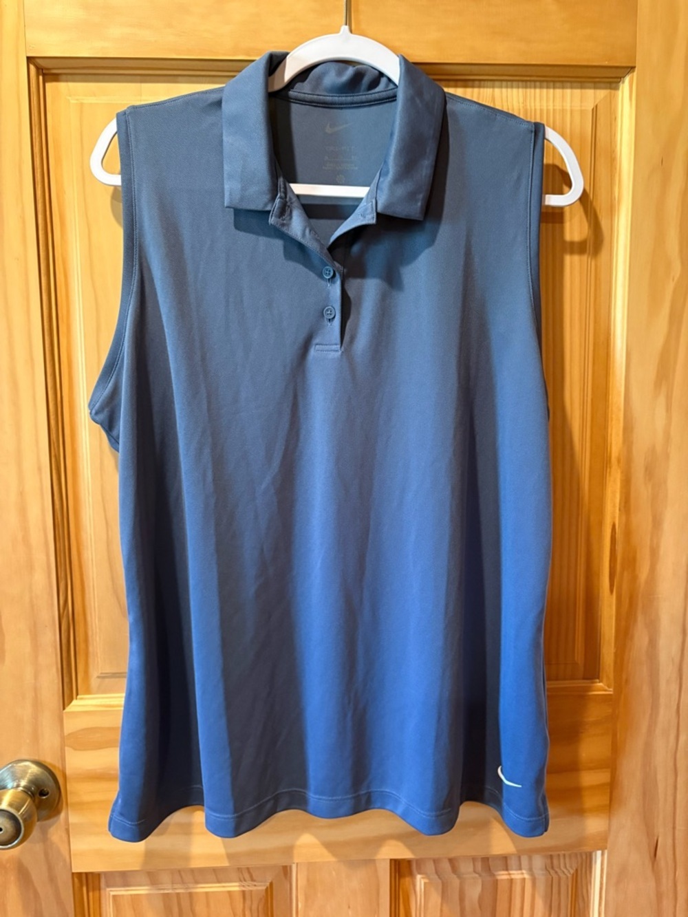 Nike Women's Dri-FIT Victory Sleeveless Golf Polo Blue size XL